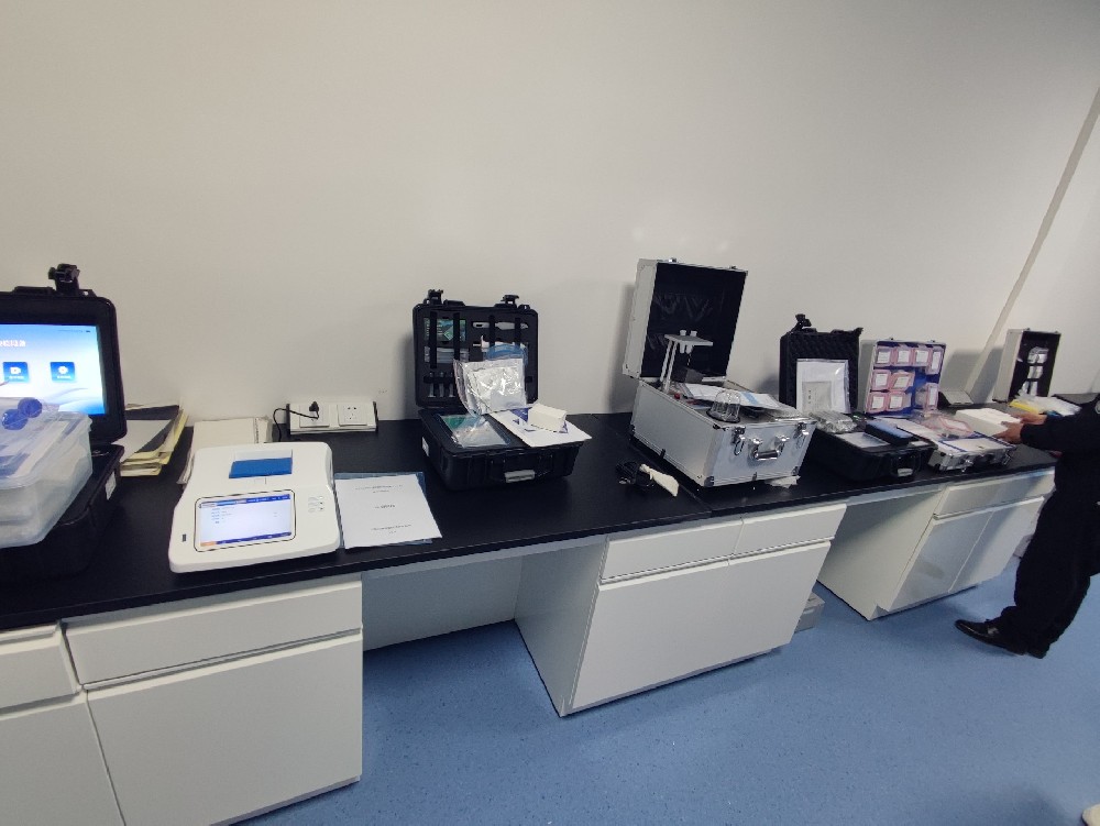  新疆和靜縣公安局購(gòu)買云唐多臺(tái)檢測(cè)設(shè)備